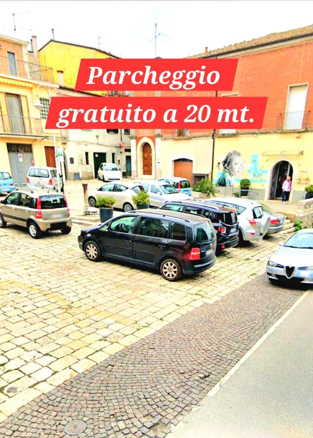 Apartamento Porta Venosina Luxury House - Wifi E Netflix Gratis Melfi Exterior foto