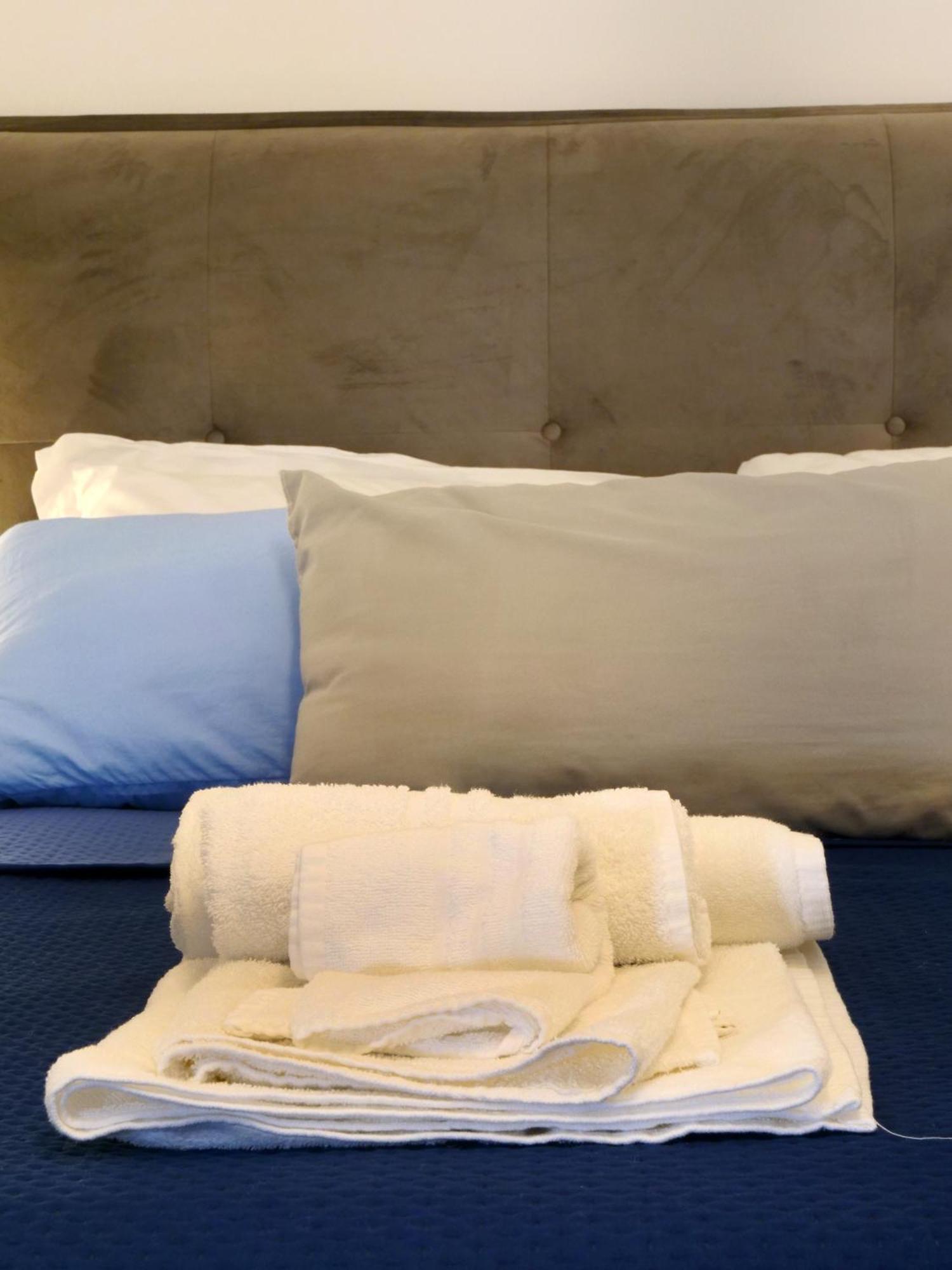 Apartamento Porta Venosina Luxury House - Wifi E Netflix Gratis Melfi Exterior foto